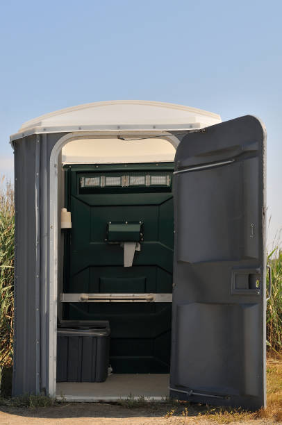 Best Emergency porta potty rental  in Barry, IL
